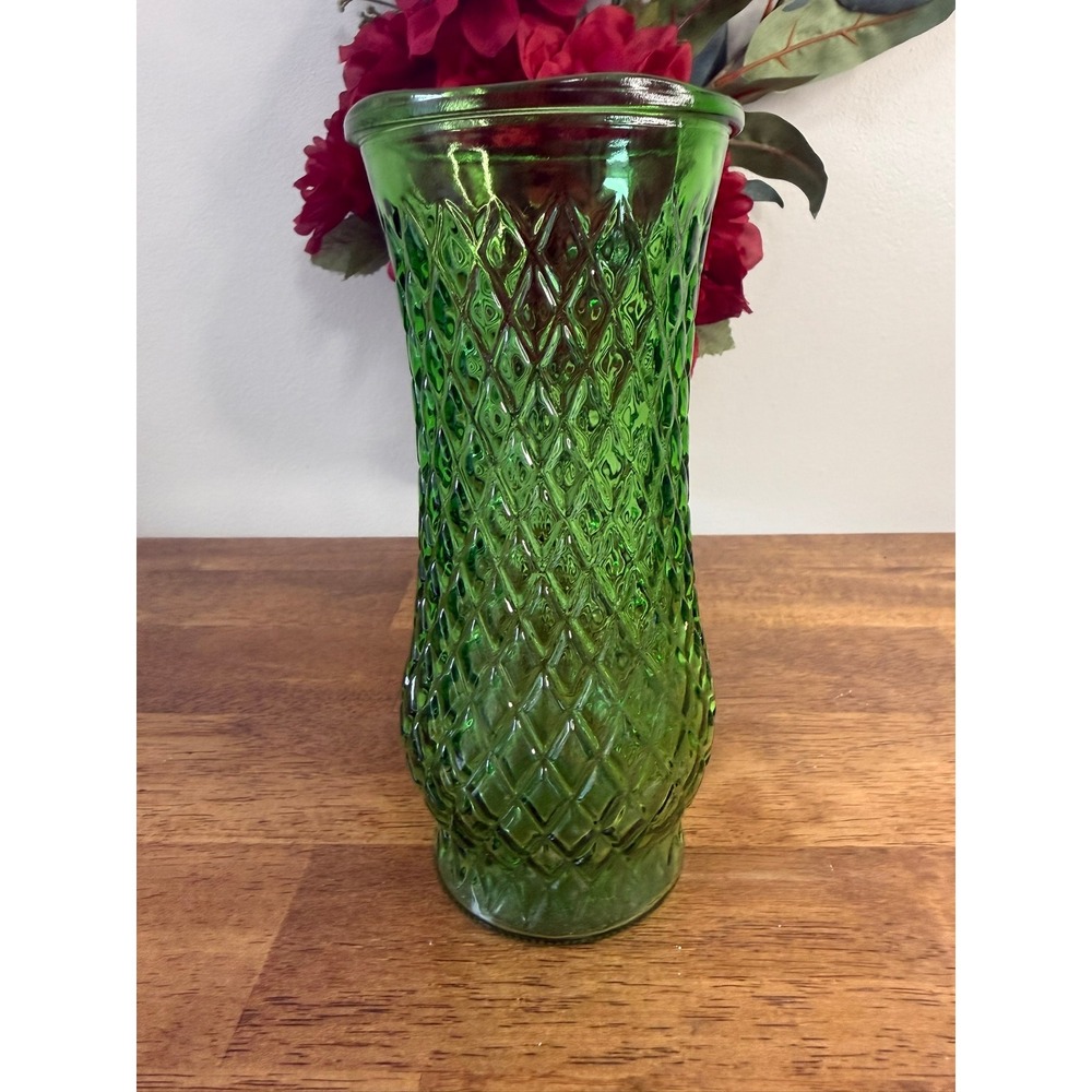 Vintage‎ CFG Green Pressed Glass Vase Diamond Pattern Retro Floral Display